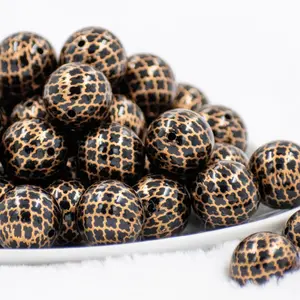 20mm Black and Gold Quarterfoil Print Bubblegum Beads