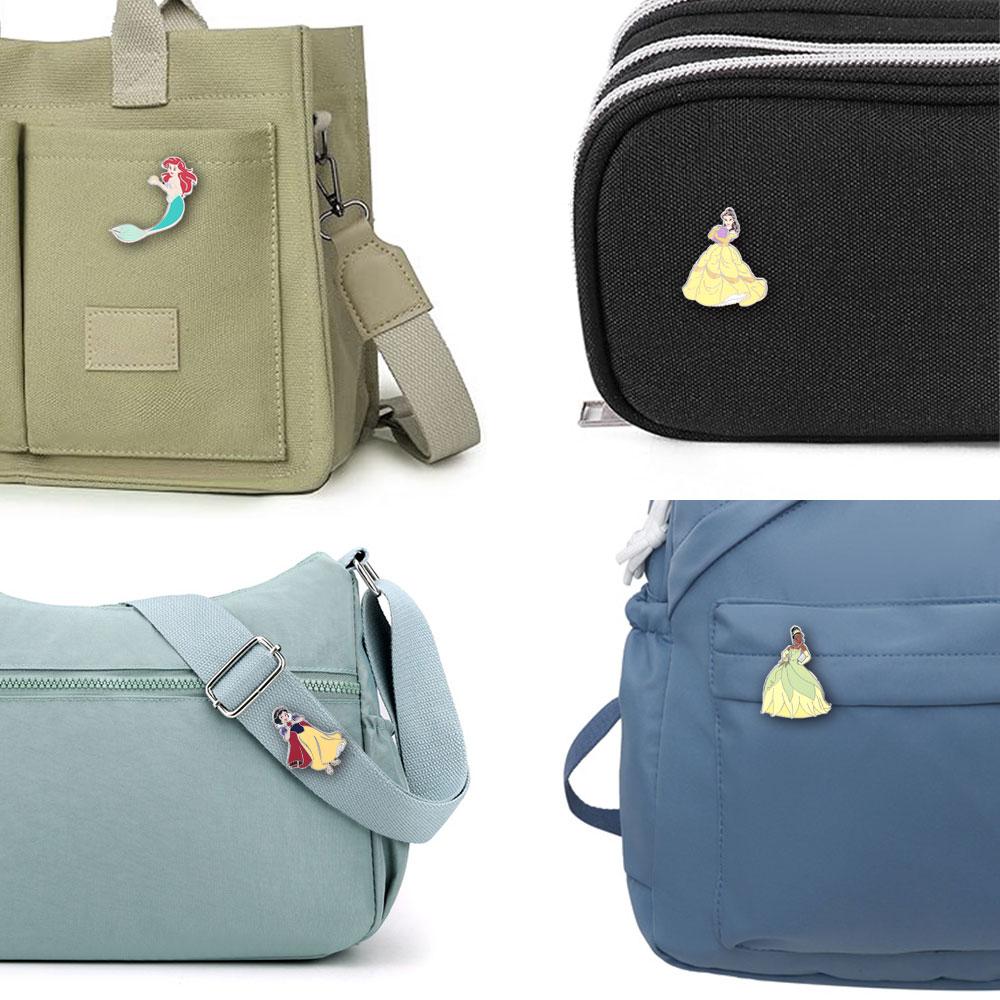 1PC Disney Princess Pin Officially Licensed Gorgeous Gown Dress Gold-foil Belle Jasmine Ariel Snow White Tiana Cinderella Moana Anime Brooch Backpack Decoration Jacket Lapel Anti-Rust Exquisite Alloy Enamel Gift