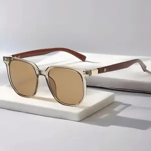 Women's Retro Geometric Tortoise Shell Sunglasses with Wood Grain Frame Korean Style UV Protection Trendy Statement Shades for Daily OOTD