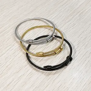 Stainless Steel Waterproof Gold & Black Punk Nail Bangle Elastic Open Cuff Trendy Personalized Jewelry Bracelets with Matching Heart Charm
