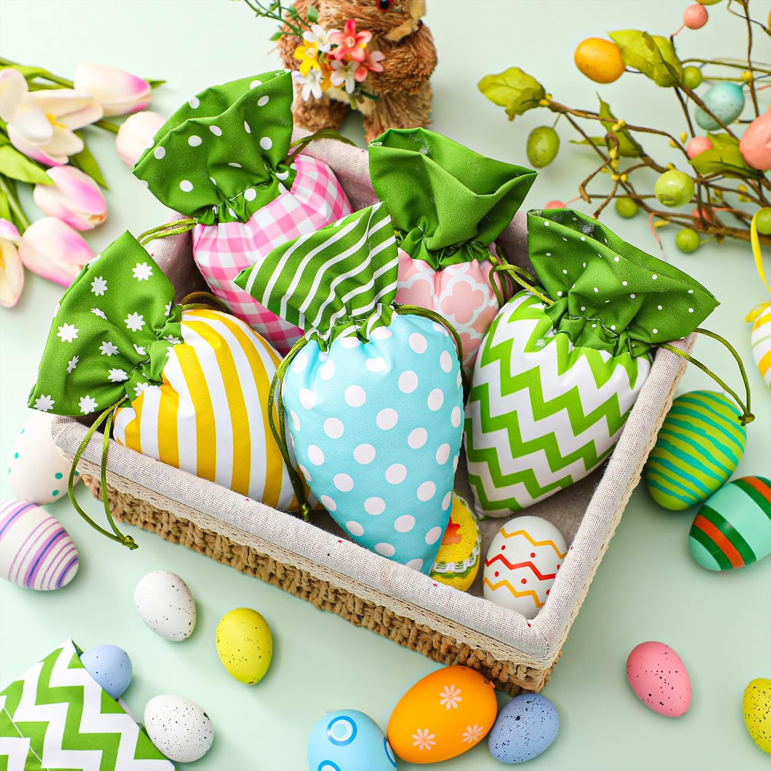 12/24 Pcs Easter Carrot Goodie Bags Fabric Drawstring Candy Bags Treat Gift Bags for Student Adult Office Employee Coworker,Easter Basket Stuffer for Egg Hunt,Outdoor Church School Classroom Decorations,Spring Birthday Party Supplies,Class Gift Exchange