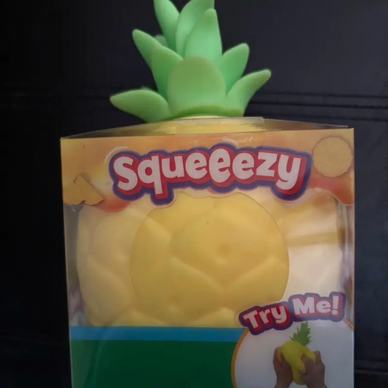 Squeezy pineapple