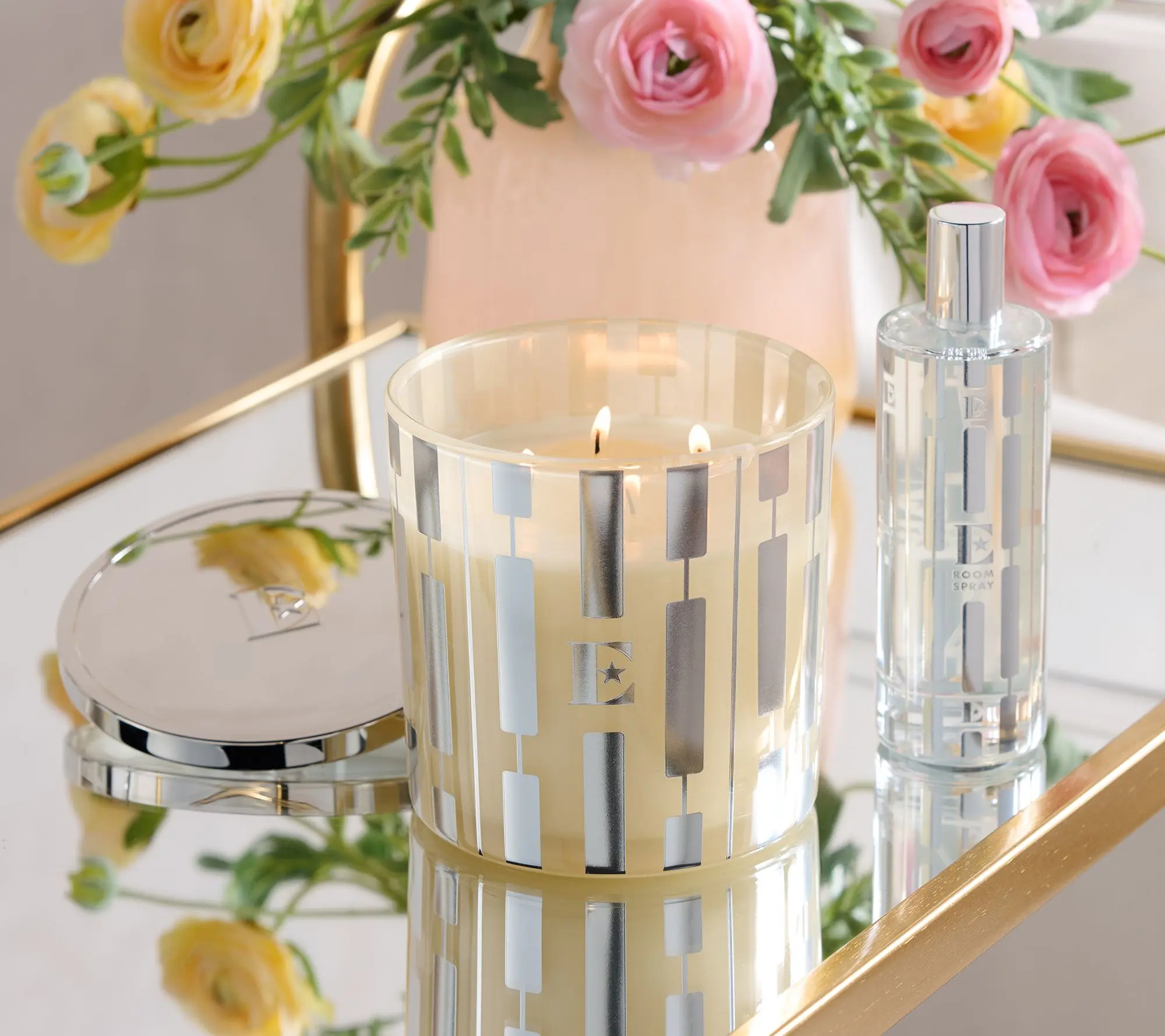 Elton John by Slatkin + Co. S/22oz Candle & 4oz Vanilla Carmel Gelato