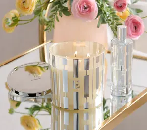 Elton John by Slatkin + Co. S/22oz Candle & 4oz Vanilla Carmel Gelato