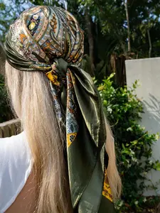 Bohemian Style Paisley Printed Women's Satin Scarf, Daily Casual Elegant Headscarf, Sun Protection Shawl, Fitted Design