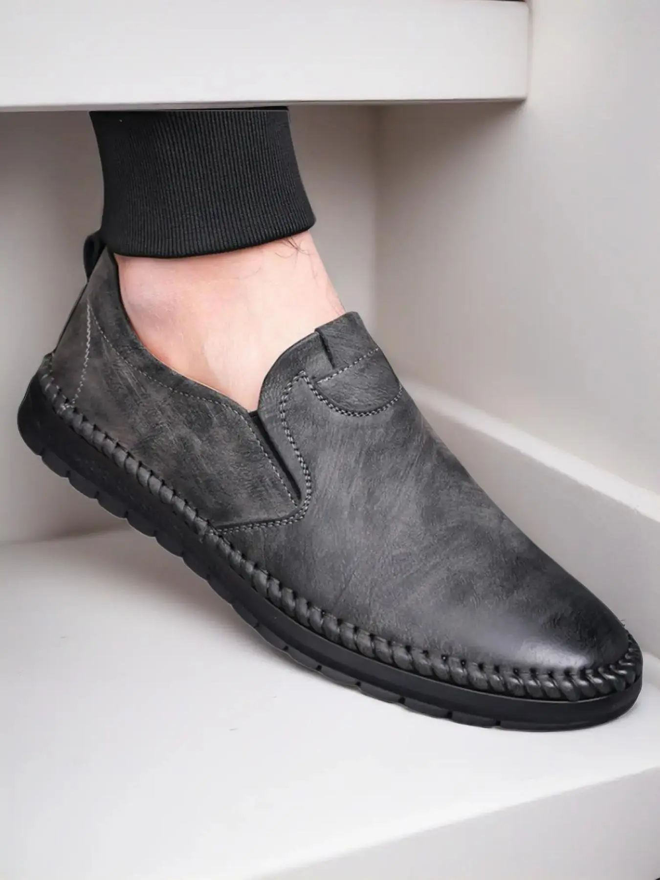 New Men's One-Step Classic Business Flat Leather Shoes, Casual Lazy Low Top Loafers, Simple Versatile Formal Slip-Ons, Business Style Loafers, Fashionable All Seasons, Slip On Footwear