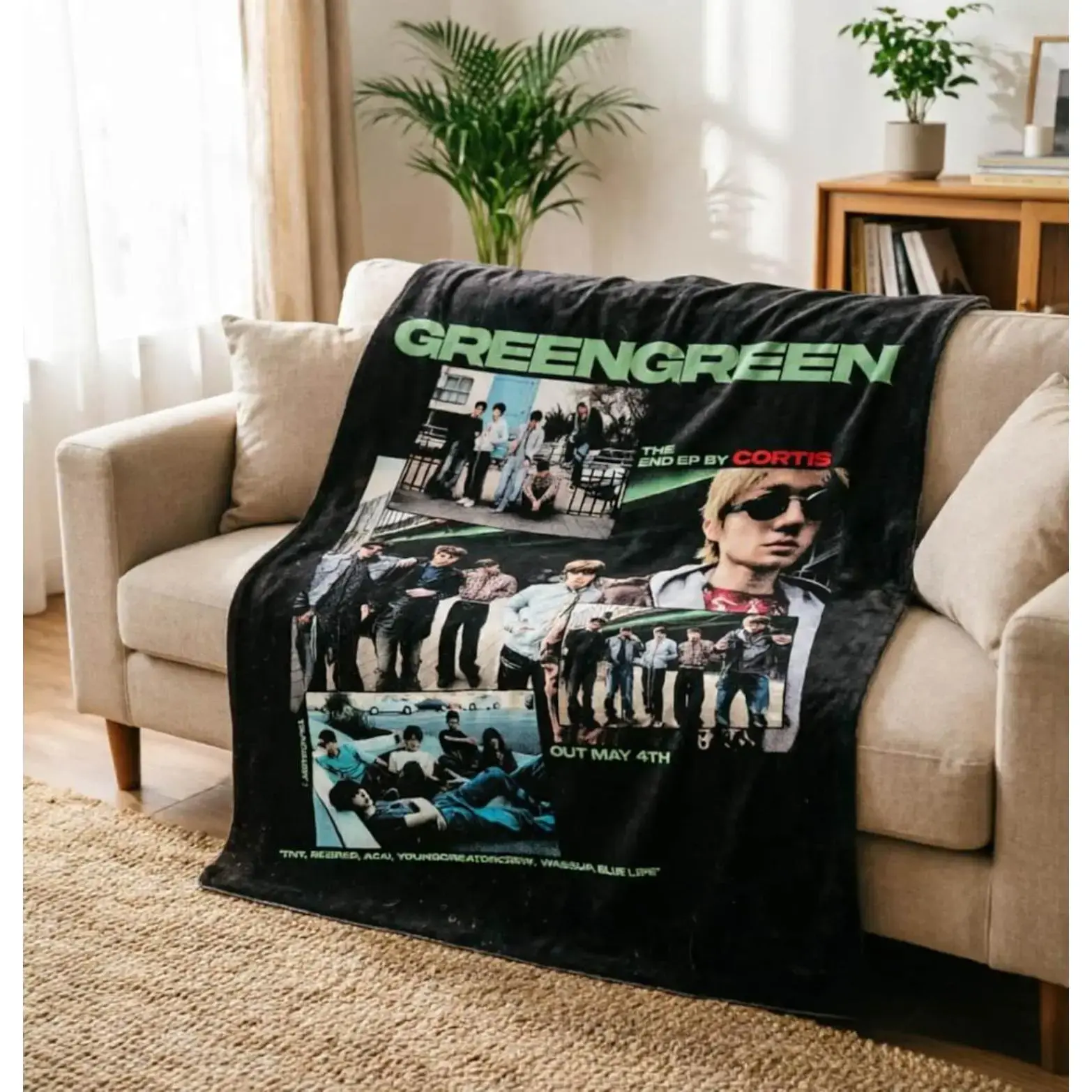 CORTIS GREENGREEN Flannel Blanket Soft Cozy K-Pop Music Group Throw Plush Lightweight Blanket for Bed Sofa Couch Music Room Decor Gift