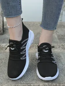 2026 New Flyknit Women's Shoes, Breathable Lightweight Soft Sole Sports Shoes, Casual Commuter Sneakers, Breathable Walking Sneakers, Multiple Colors Available