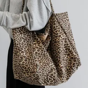 Women's Fashion Leopard Print Handbag, Large Capacity Shoulder Bag, Casual Multi-Functional High-Quality Commuter Bag, Girls' Shopping Bag, Handbag Tote Bag