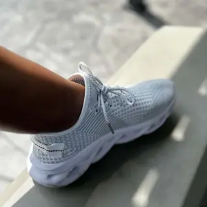 Product Review of Mens Shoes, Ultra-light Textured Design Lace-up Trainers for Treadmill Wear As Gift, Workout Sneakers, Casual Twist Sole Design Sports Running Shoes for Summer 2025 from F**1