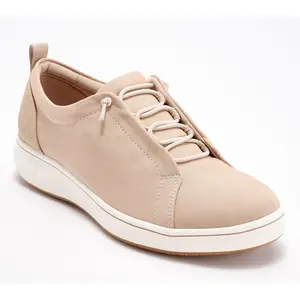Clarks Cloudsteppers Bungee Sneakers -BreezeSky Lace