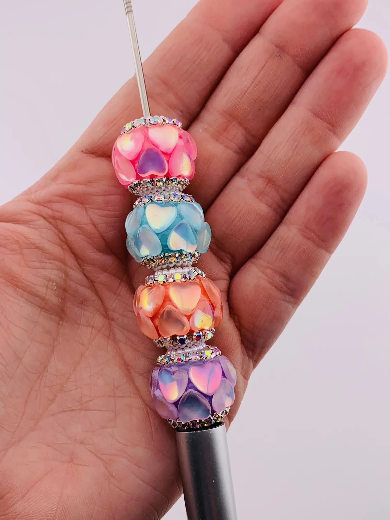 F7-Clear Colored Bubble Hearts 2 Pack - Perfect for pens and key chains