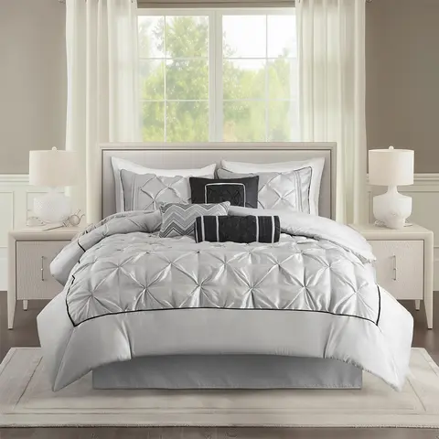 REGENCY HEIGHTS 7-Piece Queen Size Bedding Set - Includes Pillows, Bed Skirt, Shams, Allergy-Kind Fabric, Hypoallergenic, Machine Washable, Breathable, Moisture-Friendly All-Seasons Bedroom Bundle for Back to School