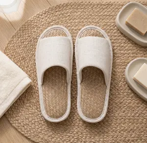 Breathable Malan Grass Linen Slippers Japanese Style Non-Slip Indoor Home Slippers All Seasons