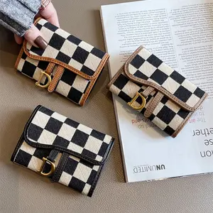 [Same-Frequency]Women's Fashionable Checkerboard Pattern Card Holder, Casual Versatile D-buckle Card Holder, Trendy All-match Short Wallet for Daily Use