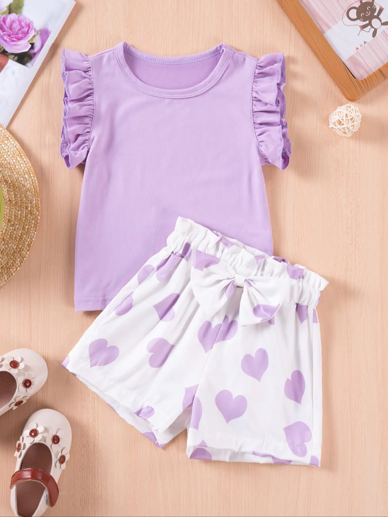 Two-Piece Set Toddler Girl's Heart Print Short Sleeve Tee & Bow Decor Shorts, Cute Casual Round Neck T-shirt & Shorts for Daily Wear, Kids Summer Clot