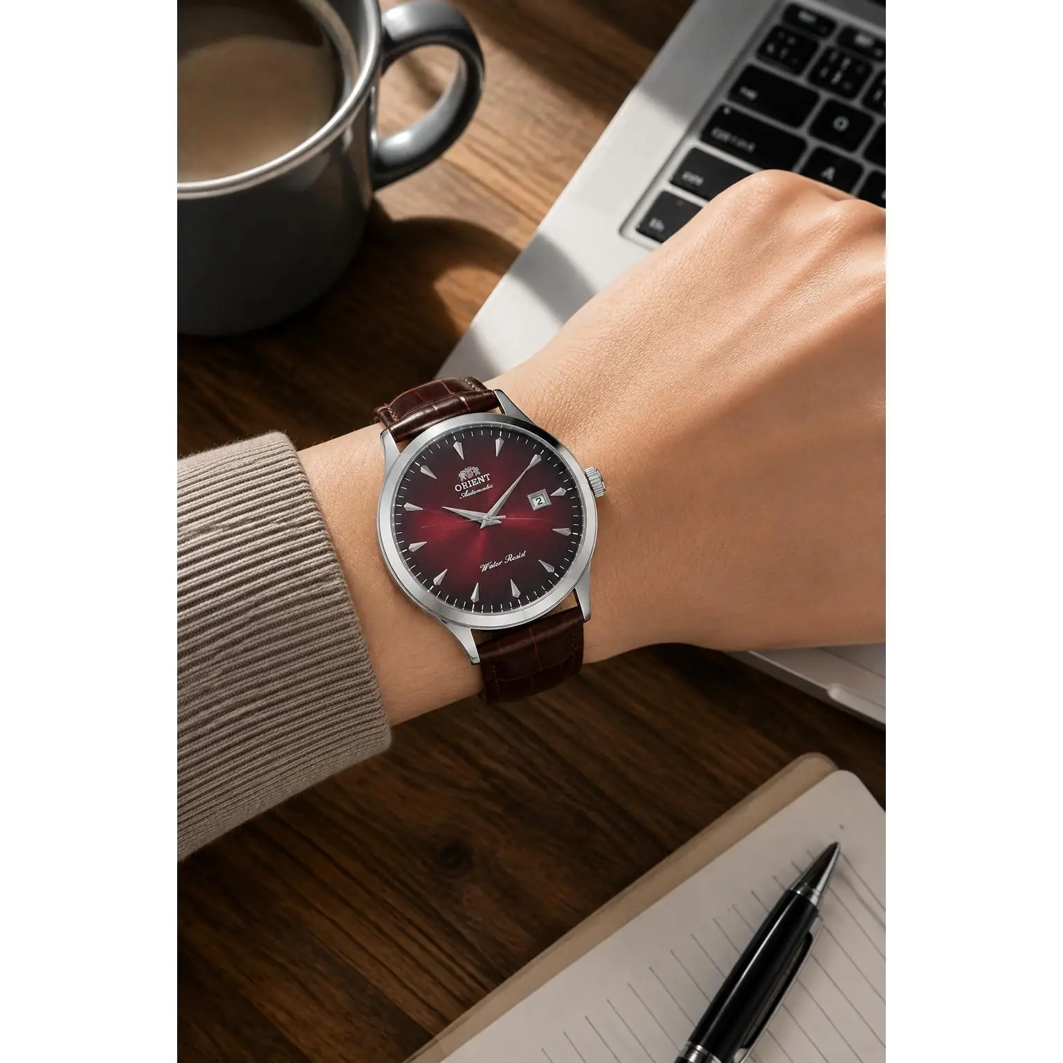Orient Men's Automatic Mechanical Wrist Watch - Gold-Tone Dial, Leather Strap, Water-Resistant Fashion Men's Mechanical Wrist Watch