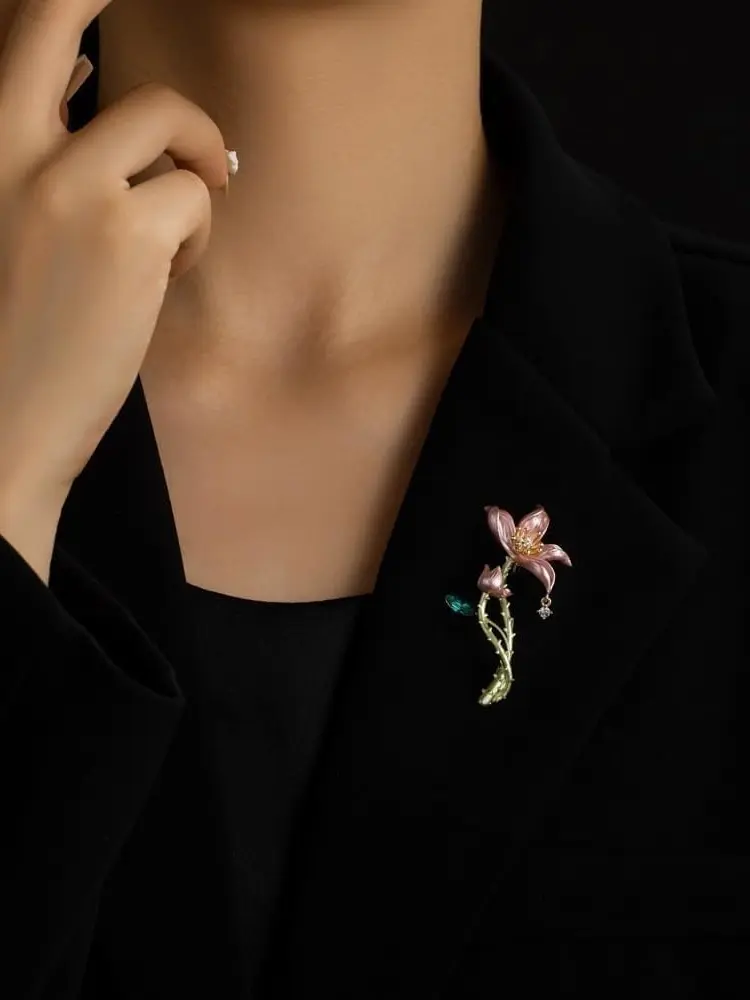 Lotus Flower Pearl Brooch,Brooch Pin Brooch Lapel Pin Brooches Boutonniere Pins,Costume Jewelry For Women Ladies