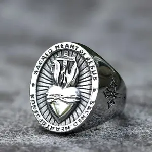 New Men's 316L Stainless Steel Rings Vintage Sacred Heart Of Jesus Cross Amulet Praying Hands Jewelry