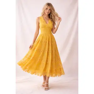 Nesotis Dress