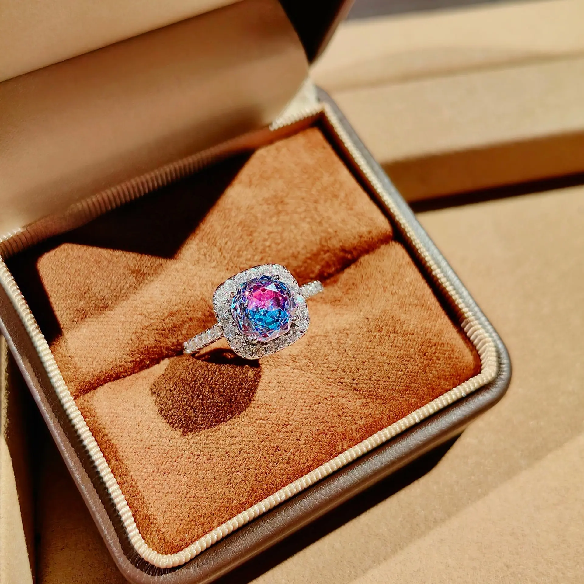 Tourmaline-colored ring [adjustable size]