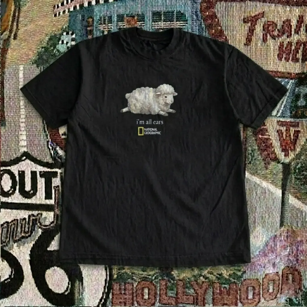 Cute Sheep Graphic Shirt, Funny Sheep Tee, Farm Animal T Shirt, Cottagecore Graphic Tee, Animal Lover Gift, Unisex Shirt Shortsleeve