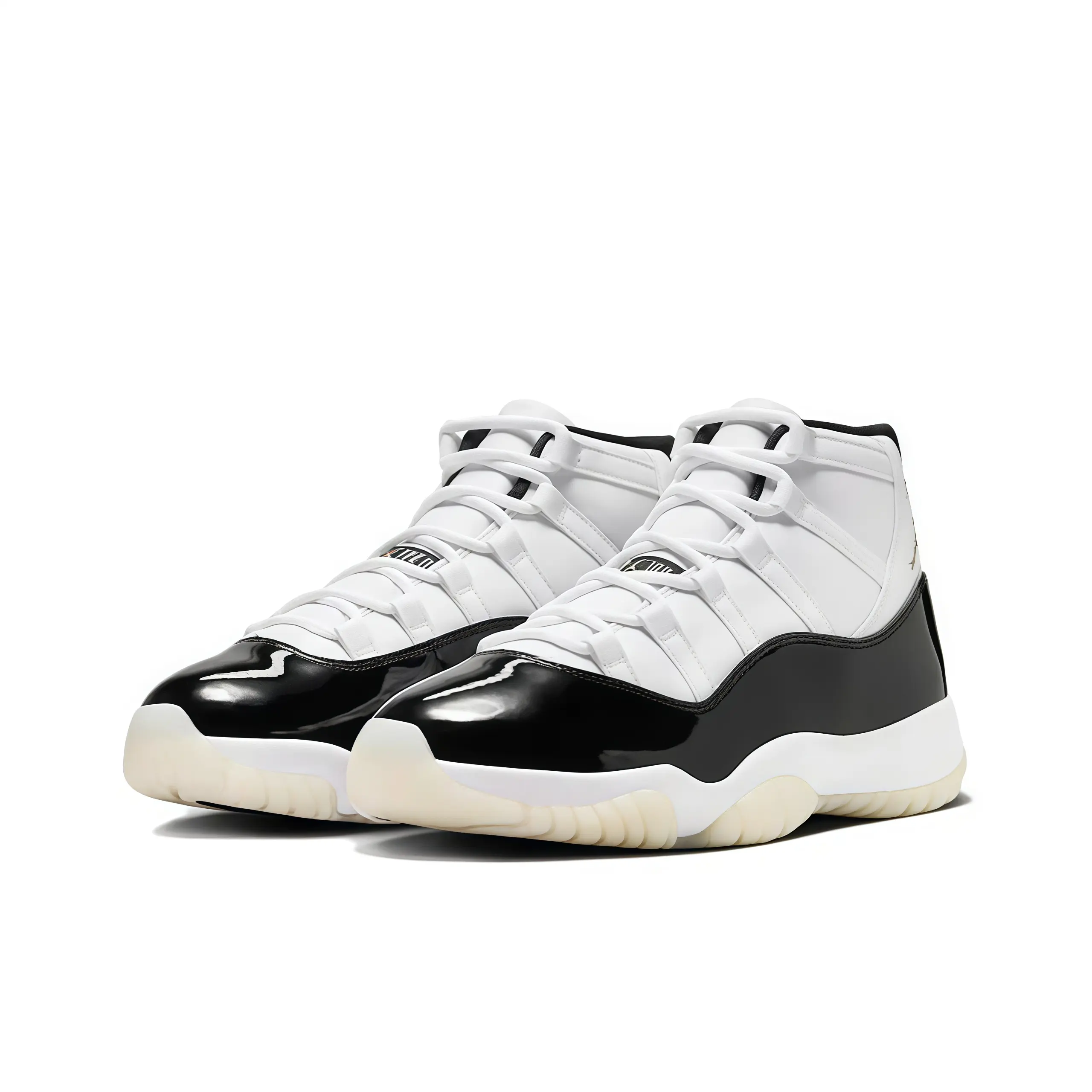 Unisex White Black Patent Leather Retro High Top Basketball Sneakers, Cushioned Shock Absorbing Athletic Shoes, Non Slip Cream Outsole Fashion Street Trainers for Men Women Sports Training Daily Casual Outfits