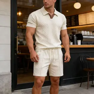 Men's textured V-neck shirt and shorts set. Stylish color-block V-neck short-sleeve top paired with matching drawstring sports shorts, made of breathable and lightweight fabric, suitable for summer outings and everyday casual street style wear.