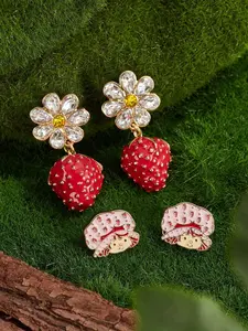 Strawberry Shortcake X SHEIN 2pairs Zinc Alloy Teardrop Strawberry Rhinestone Stud Earrings