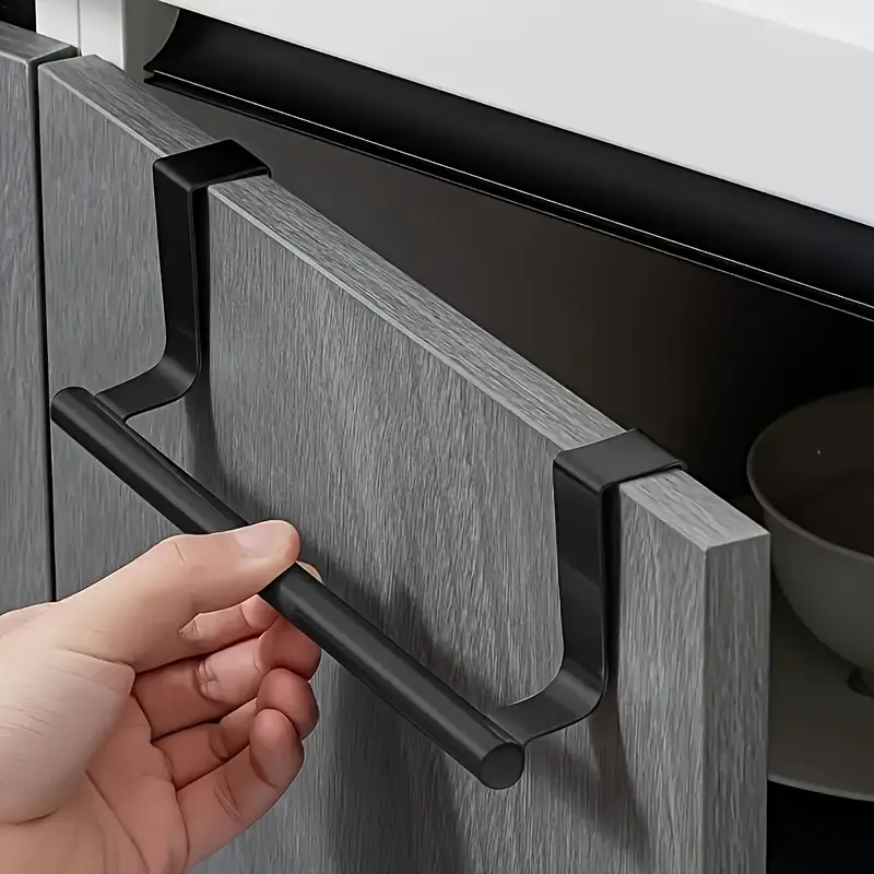 Stainless steel towel holder, Bathroom organizing accessories, a door-mounted towel rack without holes, perfect for storing towels in bathrooms and kitchens, a durable and space-saving shelf, suitable for household use, also suitable for holidays