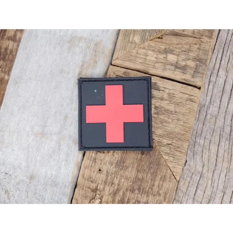 LUCIERNAGA Durable First Aid Identification Patch, Red Black 1.5in Soft Rubber Reinforced Hook, 3D Relief Stands Out Fast IFAK ID, Durable PVC Construction Emergency Supplies, Portable Emergency Equipment Survival Gear for Hiking Waist Packs, Easy Clean