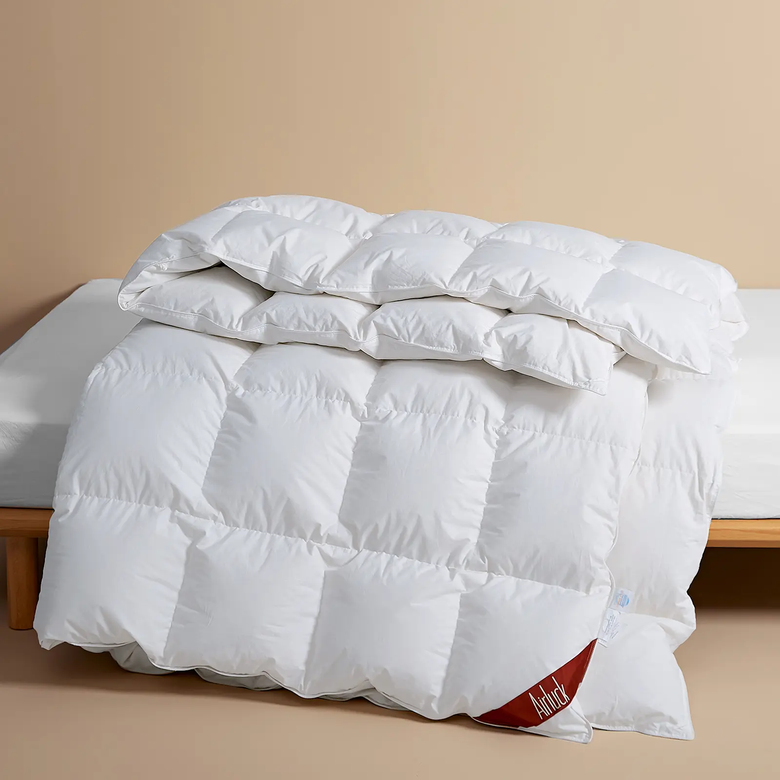 Airluck Luxury Feather Down Comforter King/queen/Twin Size,Filled with Feather and Down,All Seasons Bed Comforter,Hotel Fluffy Duvet Insert,100% Cotton Cover with Corner Tabs