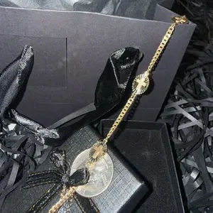 Pulsera Oro 14K  de 7.5" - Elegante y Duradera