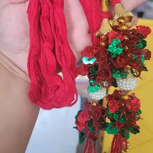 Traditional dhago paranda hair accessories