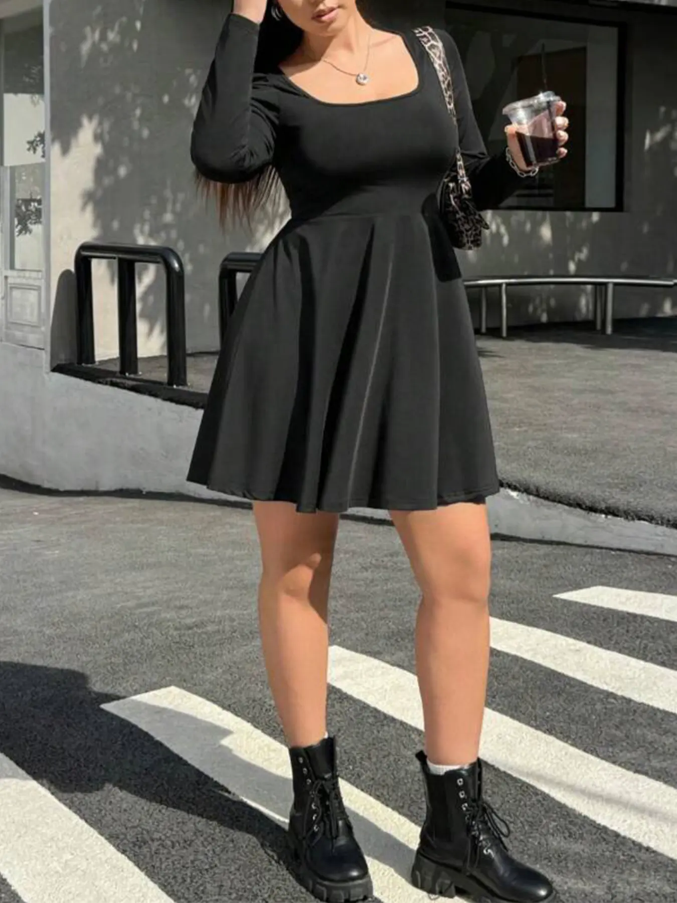 Plus Size 1 Piece Women's Black Square Neck Long Sleeve Fitted & Flare Mini Dress, TikTok Plus Size 1 Piece Women's Black Square Neck Long Sleeve Fitted & Flare Mini Dress, TikTok