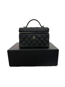 Pre-owned CHANEL leather Crossbody Bags Caviar Quilted Top Handle Slim Vanity With Chain