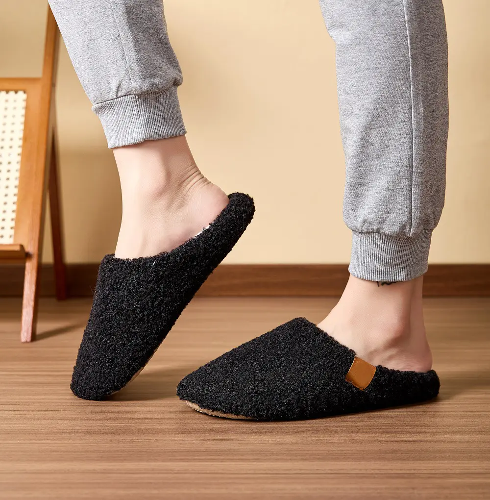 Unisex Faux Fur Memory Foam Slippers, Silent Thin Rubber Sole Machine Washable Indoor Slides For Housework & Couple Daily Home Use