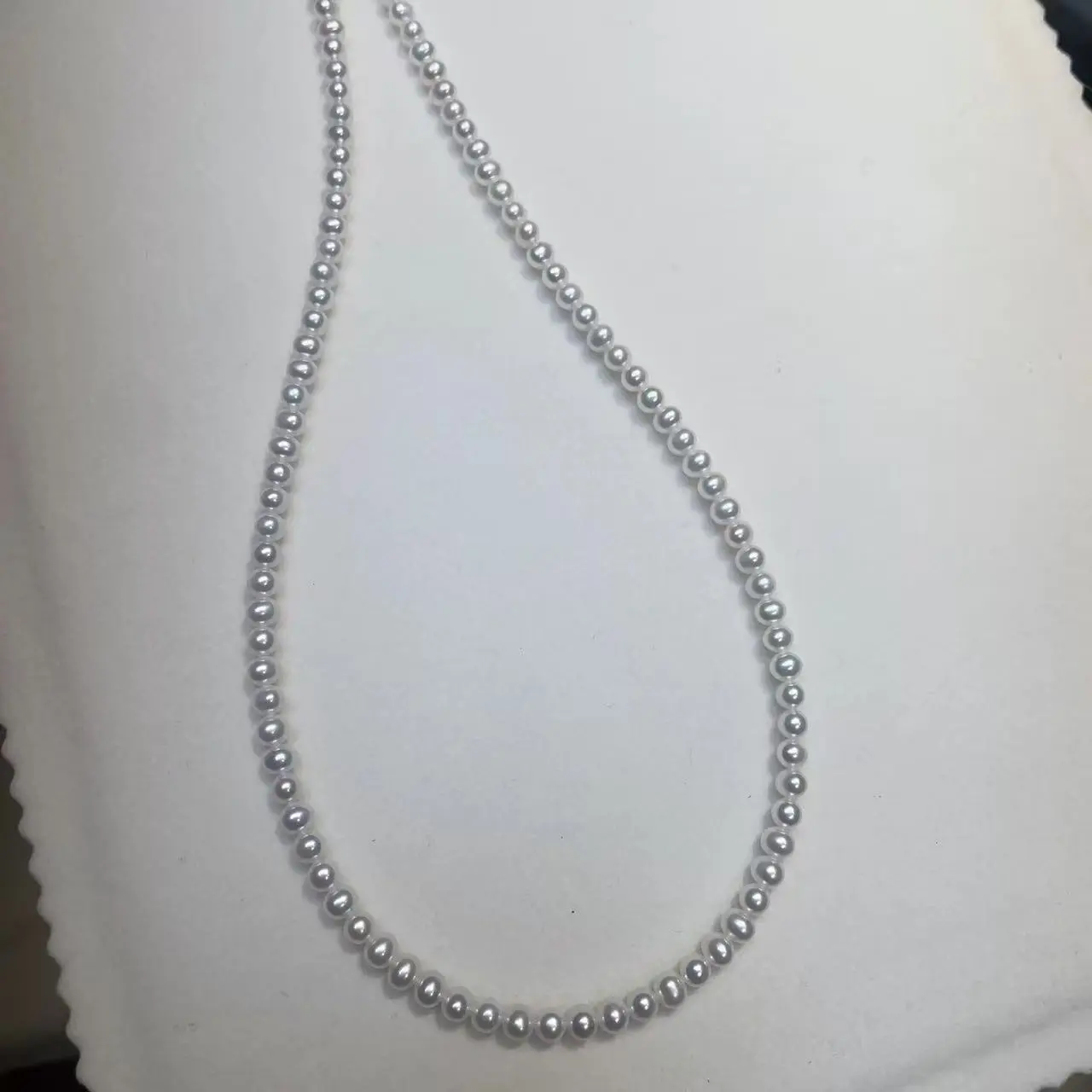 G070 silver Freshwater AK Pearl full strand necklace great shiny pearls;3-4mm