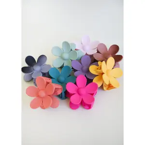 Daisy Hair Clips