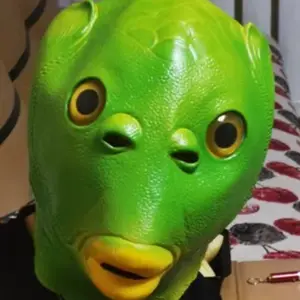 Weird Green Fish Mask Latex Green Fish Headgear Party Horror Spoof Funny Mask Cosplay Masks Adult Halloween Event Cosplay Props