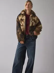 BDG Mae Printed Piled Fleece Zip-Up Jacket – High-Stand-Collar Teddy Printed Fleece Boxy Zip-Front Jacket for Women, Oversized Fit, Long Sleeve, Casual Wear