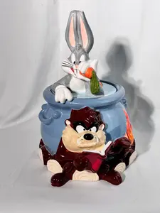 Bugs Bunny and Taz cauldron - cookie jar- Looney Tunes-Warner Brothers- 1998