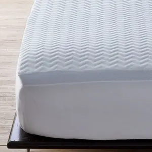 Serene™ Foam Hypoallergenic Memory Foam Topper - White