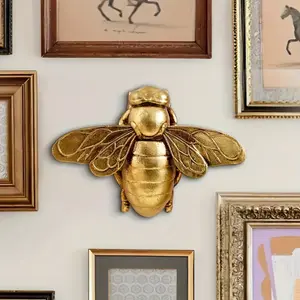 1pc Bee Home Art Decoration: Enhance your artistic space and family warmth with the beautiful design of bees.