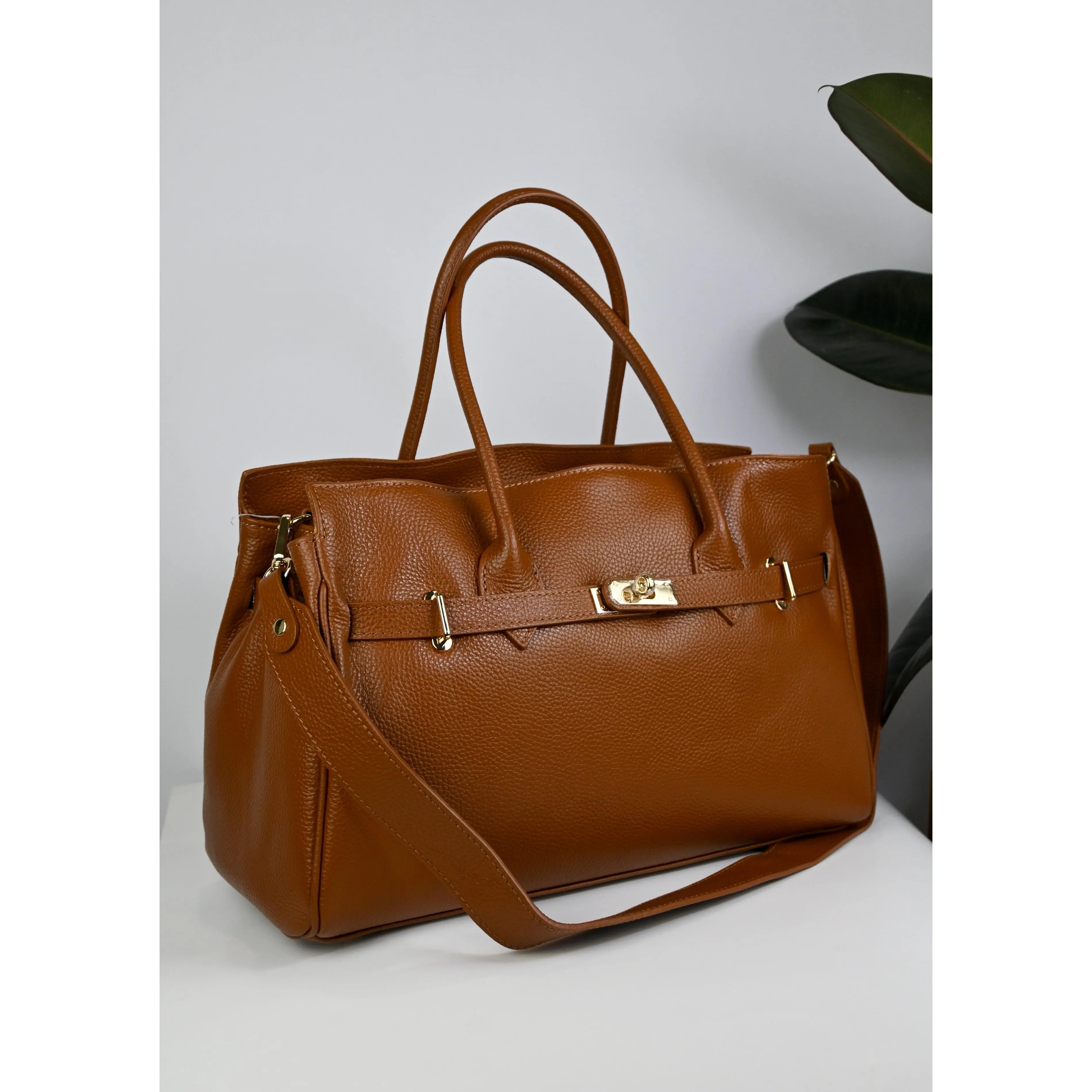 Elegant Italian Leather Tote Bag