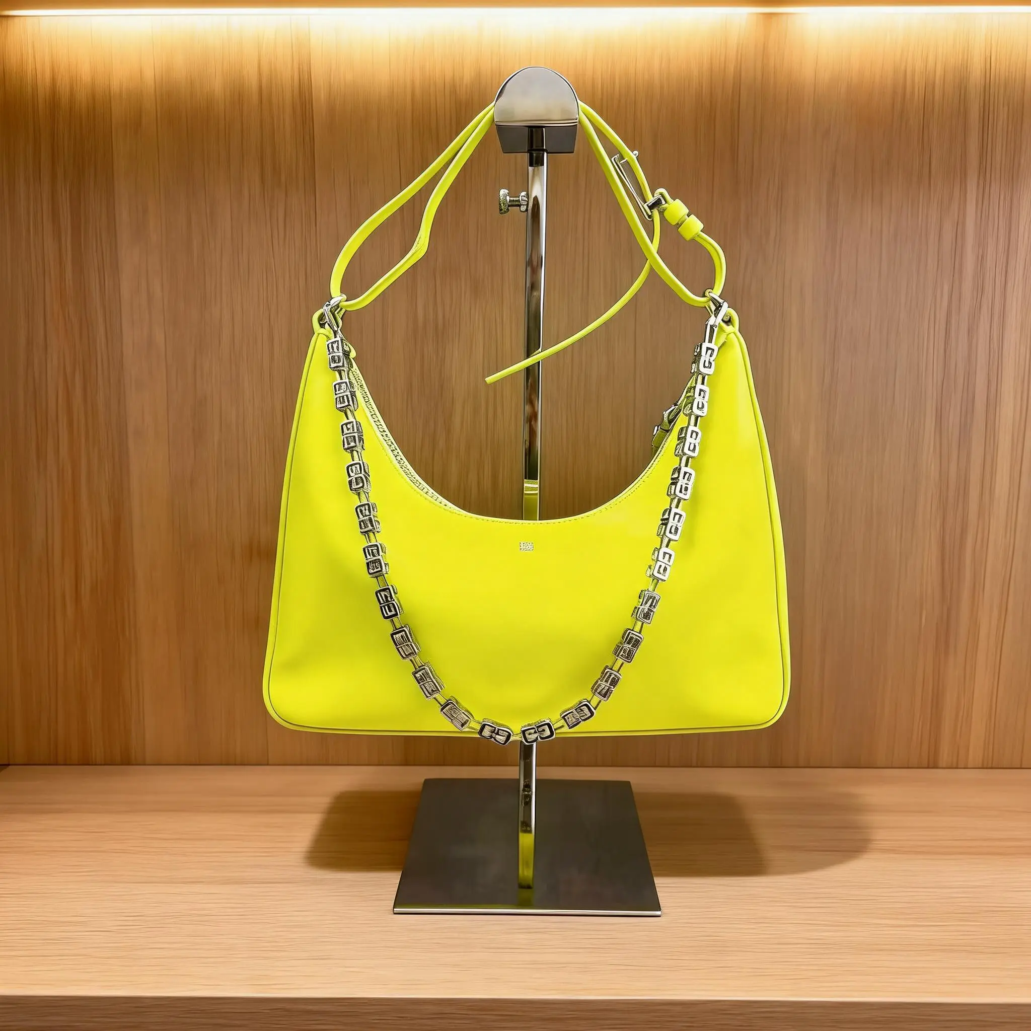 Pre-owned GIVENCHY Leather Shoulder Bag C0708261718