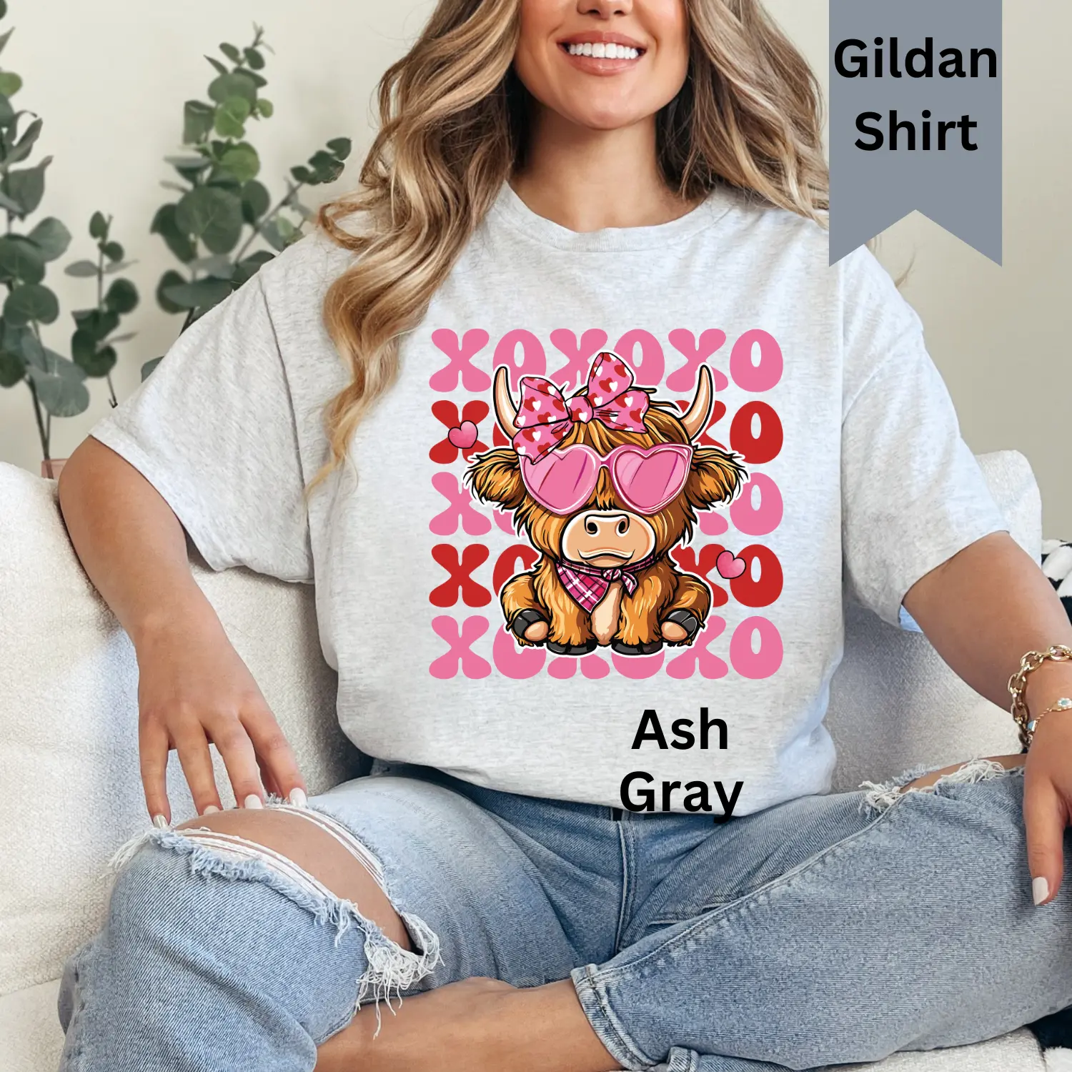 Xoxo Highland Cow Gildan Shirt, Women Valentines day tee, Women plus size Tshirt