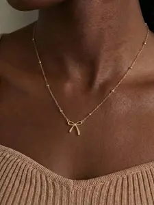 Bow Beaded Pendant Necklace - Charming Bow Design Elegant Minimalist Gold Plated Copper Chain, Valentine's Day Gift for Women, Ideal for Daily Dates Parties, Perfect Present for Girlfriend Mom Bestie