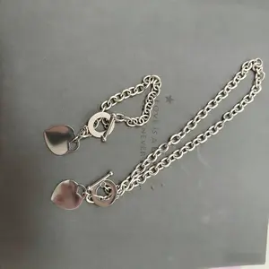 T Love bracelet for women with a high-end feel, simple temperament, niche daily accessories, light luxury gifts