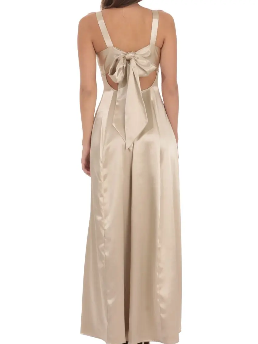 v neck fit and flare maxi dress WOMEN'S SLEEVELESS V-NECK POCKETS FIT & FLARE MAXI DRESS